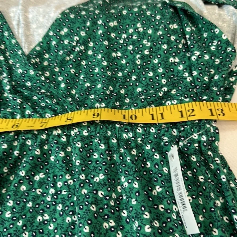 Amazon essentials really soft green floral maxi dress size md. - Picture 11 of 14